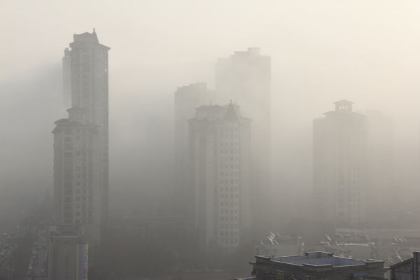 恒冠儀表提示您國內(nèi)多地區(qū)出現(xiàn)十面“霾”伏  那么新型儀表何時崛起？